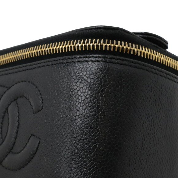 CHANEL Black Caviar Leather Logo Pouch - Picture 5 of 10